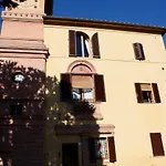 La Torre Di Caprera Siena