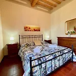 La Torre Di Caprera Apartment Siena