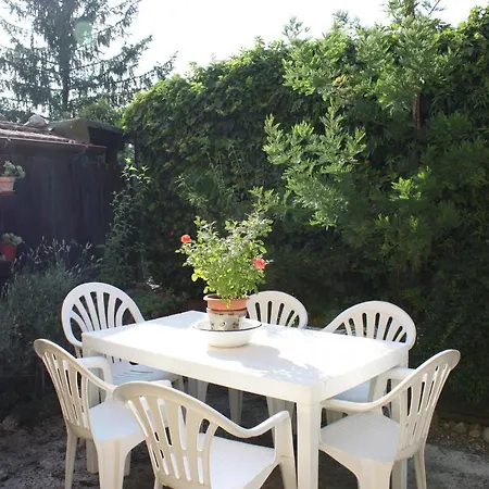 La Torre Di Caprera Apartmán *