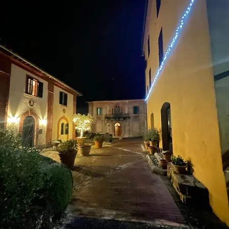 Apartamento La Torre Di Caprera Siena