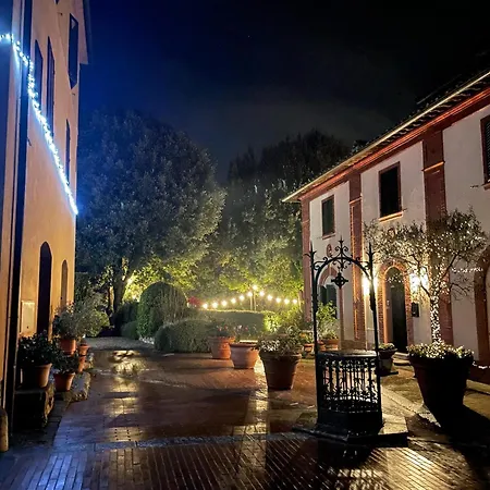 La Torre Di Caprera سيينا