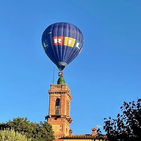 Апартаменти La Torre Di Caprera Сієна
